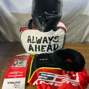LS2 Challenger F Motorcycle Helmet Size Large with Visor & 2 Bags  New 59-60 cm